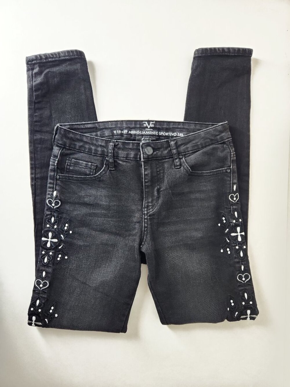 Versace 19V69 1969 Milano Italy Giuliana Skinny Embroidered Black Jeans 26 / 2